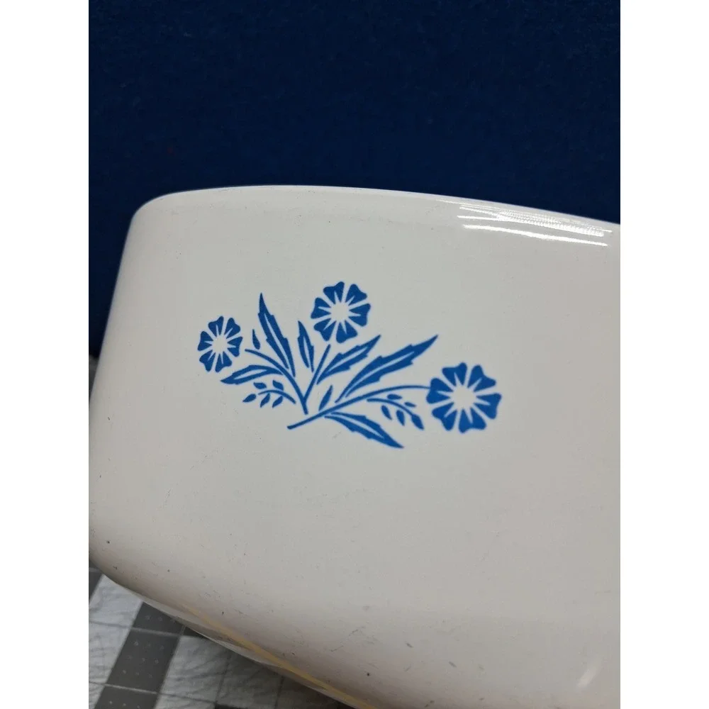 Corning Ware Casserole Dish White Blue Cornflower P 2 1/2 B 2 5 Quart